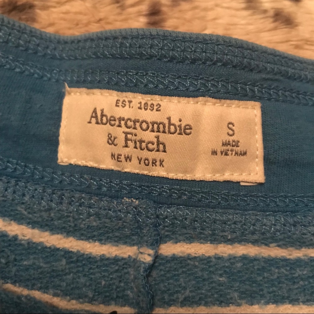 Bundle Of Shorts - Picture 5 of 6
